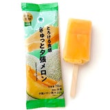 【ファミマ】第2弾！北海道産夕張メロン果汁20％使用「とろける食感 ぎゅっと夕張メロン」の記事画像